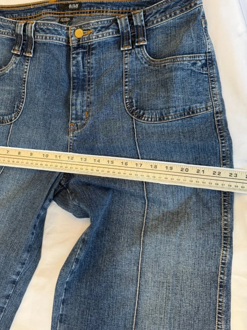 a.n.a A NEW APPROACH HIGH RISE CROP WIDE LEG MEDIUM WASH STRETCH JEANS WOMENS 16 - Picture 15 of 16